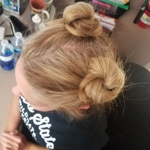 Meet your Posher, Allison